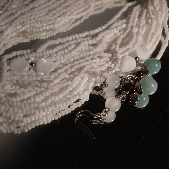 White Multistrand Necklace and Matching Natural Jade Bead Earrings Set - Picture 5 of 12